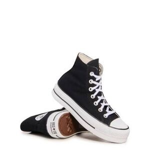 Chuck Taylor All Star Lift Hi in Black